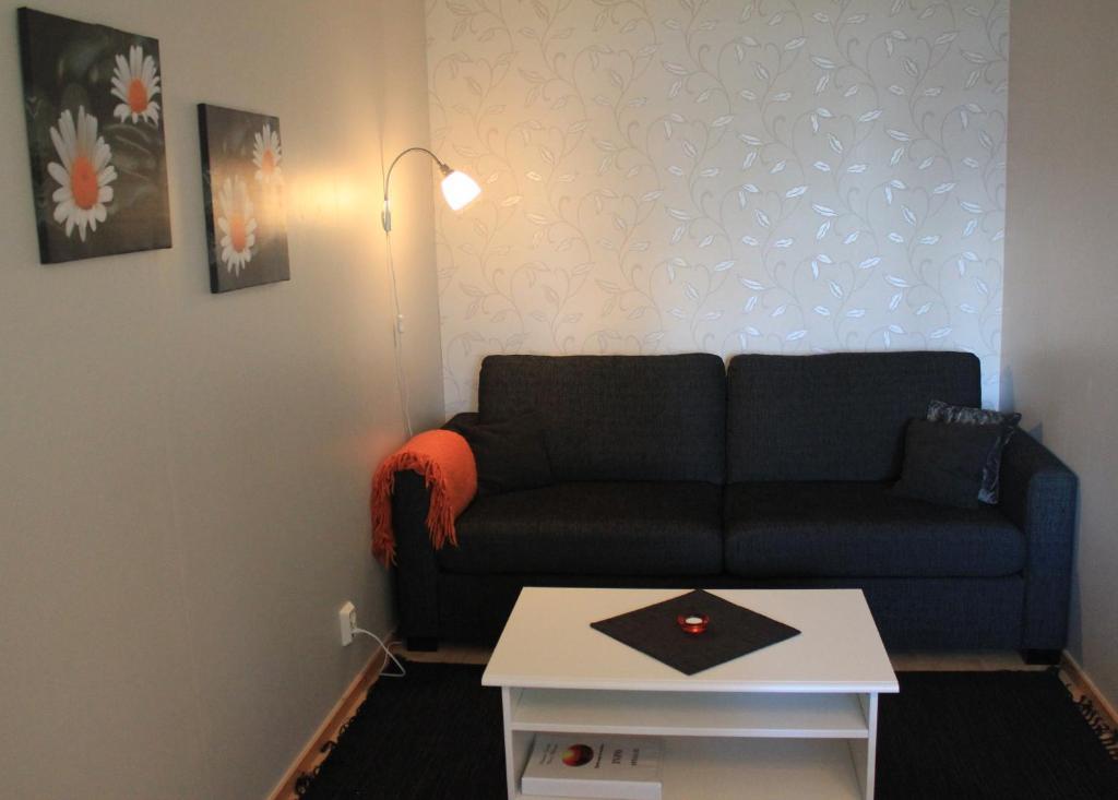 Hjortoe Stugor & Stockhus Finstrom Bagian luar foto